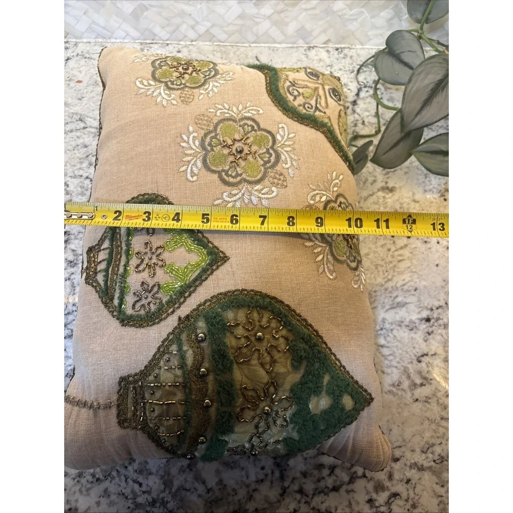 Pier 1 Imports Beaded Embroidered Ornaments Snowflakes Throw Pillow Christmas‎